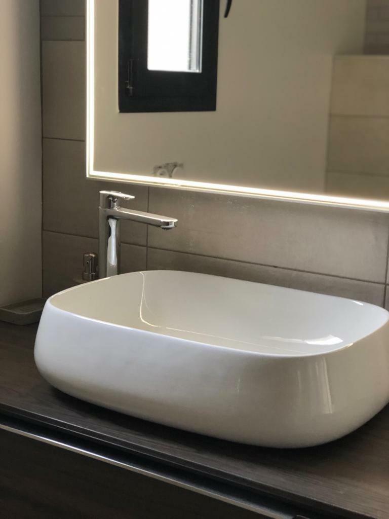 L Esprit Du Clain Chambres D Hotes Bandb De Standing Proches Du Futuroscope Golf Et Lac De St Cyr Naintre Dış mekan fotoğraf