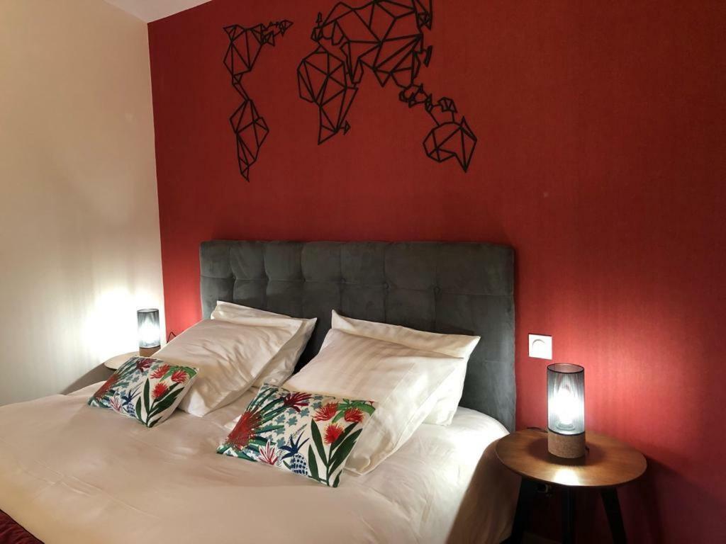 L Esprit Du Clain Chambres D Hotes Bandb De Standing Proches Du Futuroscope Golf Et Lac De St Cyr Naintre Dış mekan fotoğraf