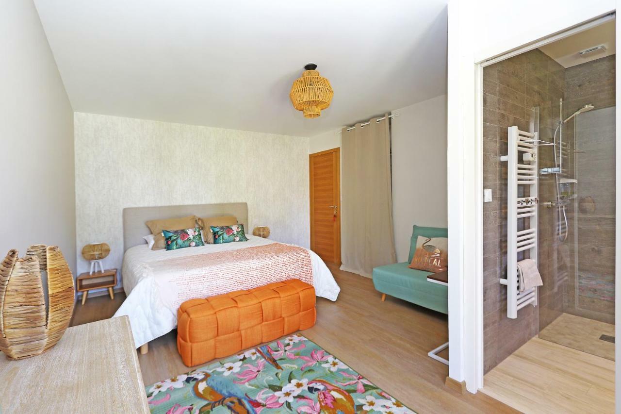 L Esprit Du Clain Chambres D Hotes Bandb De Standing Proches Du Futuroscope Golf Et Lac De St Cyr Naintre Dış mekan fotoğraf