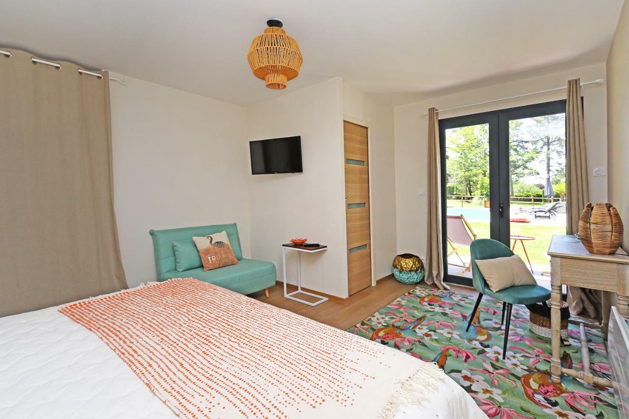 L Esprit Du Clain Chambres D Hotes Bandb De Standing Proches Du Futuroscope Golf Et Lac De St Cyr Naintre Dış mekan fotoğraf